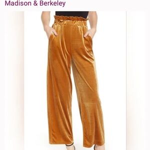 Wide leg gold pants